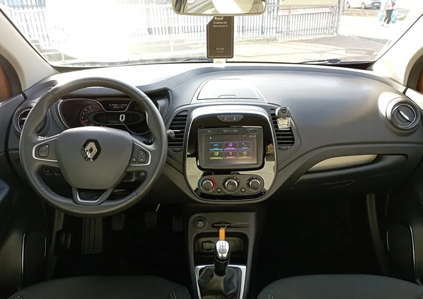 Renault Captur cena 55500 przebieg: 49700, rok produkcji 2018 z Iłża małe 137